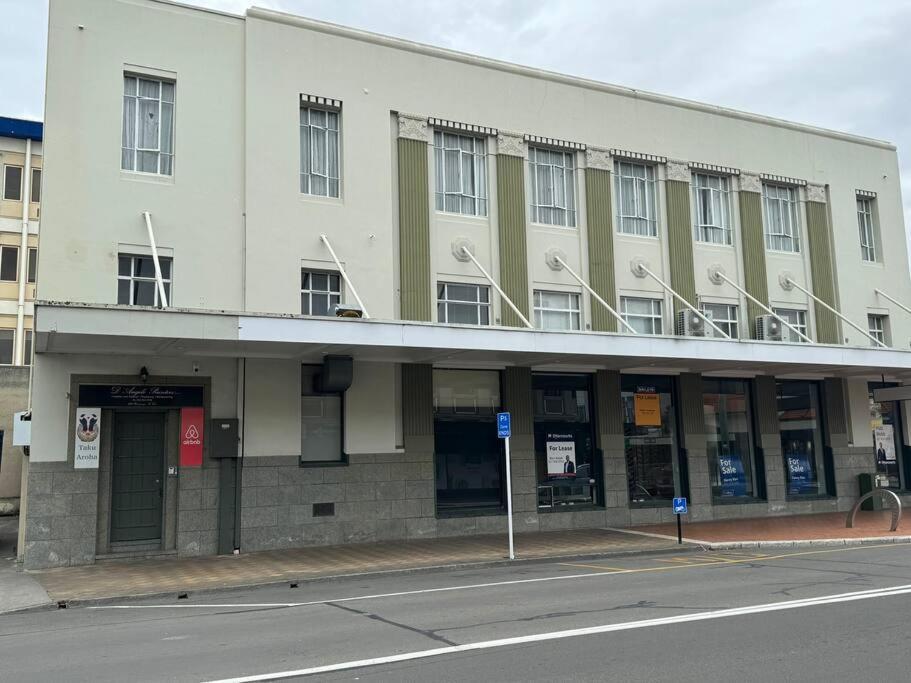 4 Large Bedroom Apartment In The City Hastings Exterior foto